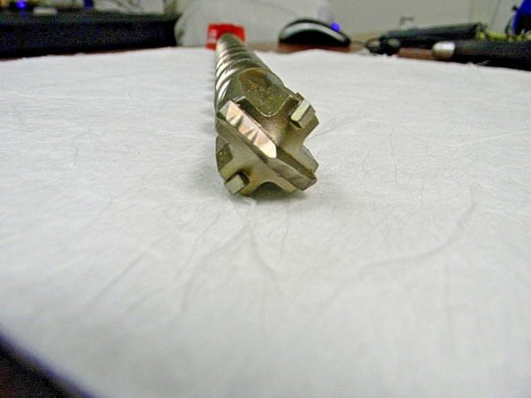 Milwaukee Tool Rotary Drill/Hammer Drill Bit size 7/8" 48-20-3945
