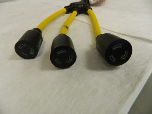 Coleman Cable 125 VAC 20A 3-Outlets Yellow/Black with Adapter 10613586