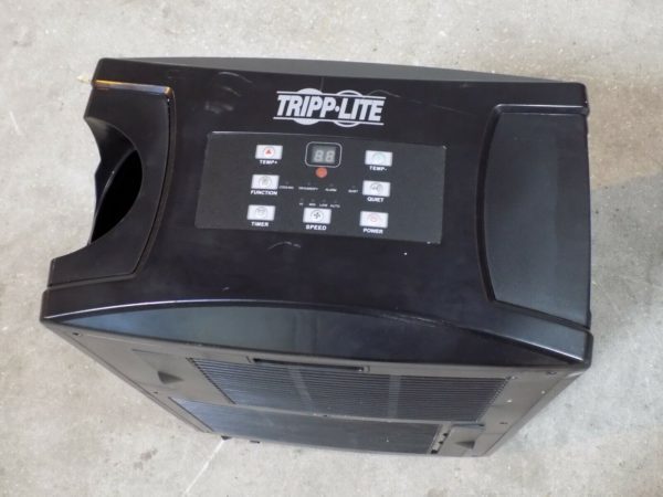 Tripp Lite SRCOOL12K Portable Air Conditioner AC Unit 12,000 BTU 120v Defective