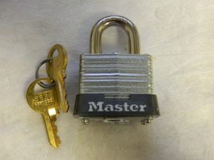 Master Lock 3/4" Shackle Clearance, Keyed Different Max Security Padlock QTY 6
