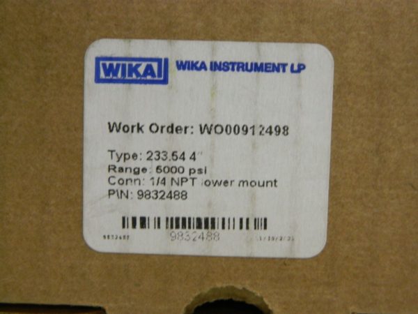 Wika 4" Dial, 1/4 Thread, 0-5,000 Scale Range, Pressure Gauge