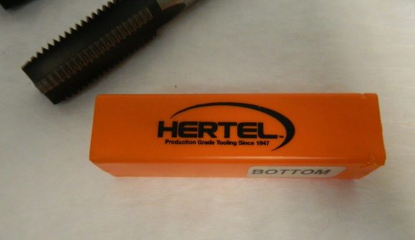 Hertel 1-8 UNC 4 Flute Bottoming Plug & Taper HSS 3 Piece Tap Set K008941AS