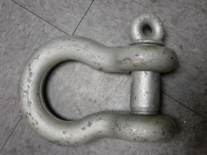 1-1/2″ Nominal Chain Size, 17 Ton Carbon Steel Screw Anchor Shackle