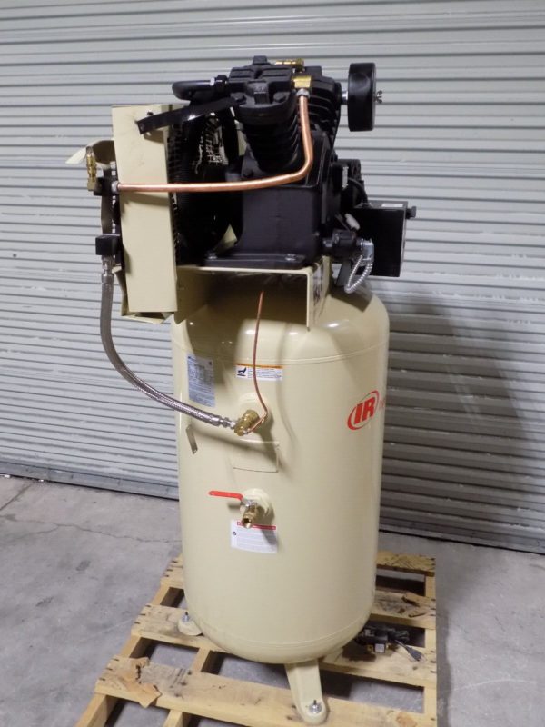 Ingersoll Rand 2-Stage Electric Air Compressor 80 Gal 7.5 HP 460v 3 Ph DAMAGED