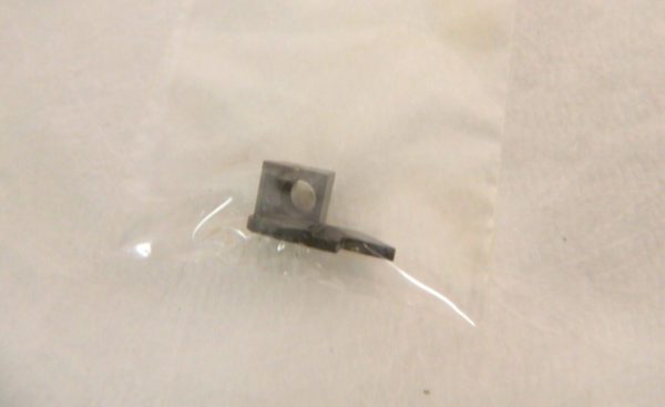 Hertel Series Cut Off Clamp for Indexables Qty 20 HMCRB094
