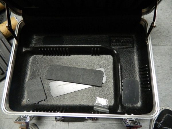PLATT 19″ Long x 14″ Wide x 7″ High Clamshell Hard Case 926T-CB case only