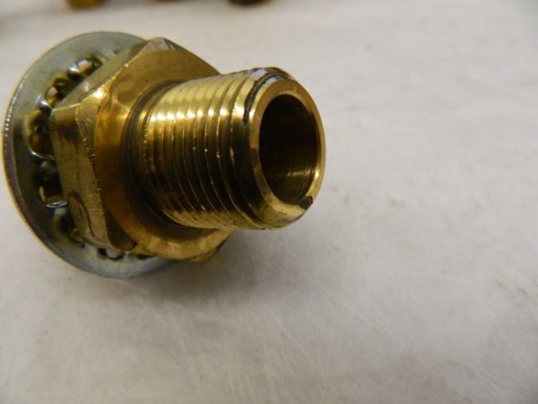 Metal Push-To-Connect Tube Fittings Tube Outside Diameter 3/8 qty 10 68PTCBH-6-8