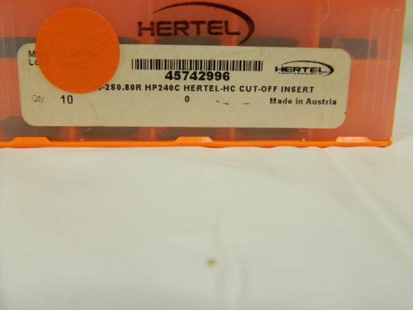 HERTEL 16 –2S0.80R HP240C Carbide Cutoff Insert Qty 9 45742996