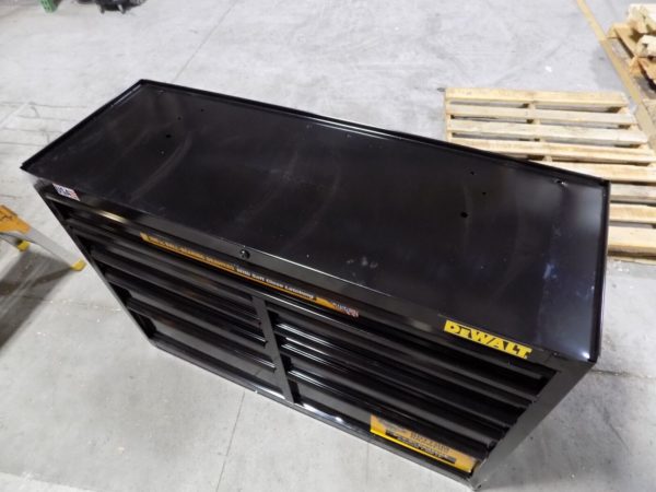 Dewalt Steel Tool Box Storage Cabinet 9 Drawer 40 x 52 x 18 DWST25292 Damaged