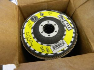 TRU-MAXX Flap Disc: 7/8″ Hole, 60 Grit, Zirconia Alumina, Type 29 25278