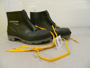 Dunlop Steel Work Boot Protective Footwear Men's Size 10 Medium Width 86104-10