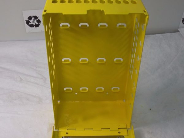 Master Lock Group Lockout Boxes Portable/Wall Mount Max 14 Padlocks Yellow 503