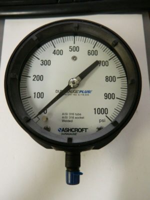 Ashcroft 4-1/2" Dial 1/4 Thread 0-1,000 Scale Range Pressure Gauge 83273XLL