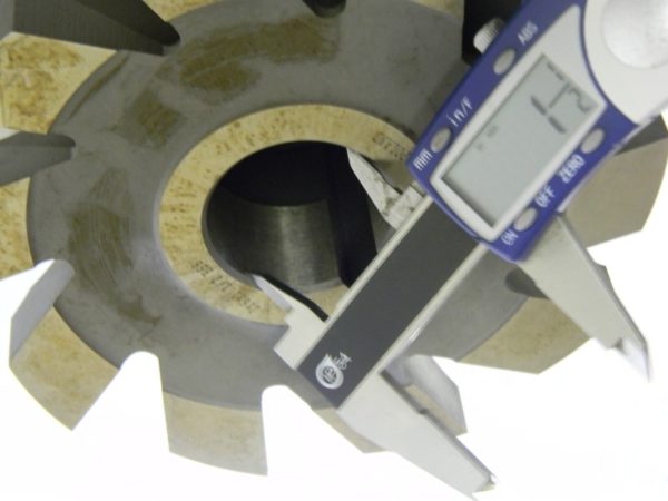 Dolfa Concave Milling Cutter 2" Circle 6" Dia 1.5" Hole HSS 10 Teeth 5-703-155
