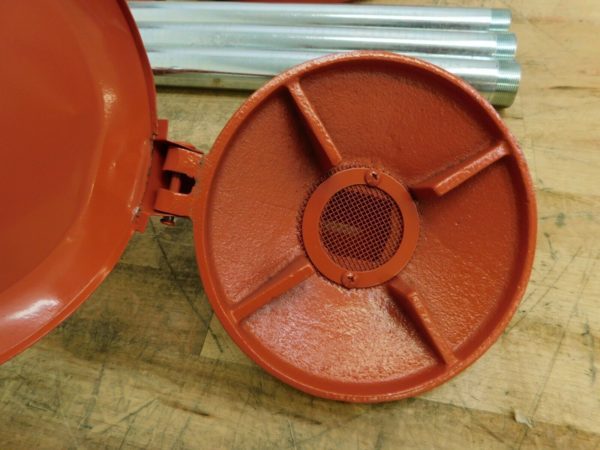 Wesco Cast Iron Hand Operated Lever Pump 16 oz per Stroke 272210