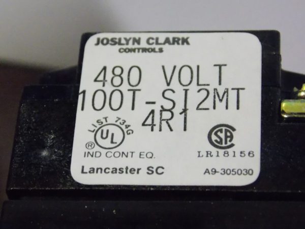 Joslyn Clark Main Selector Switch 480-600vac Chrome Red 100T-S12MT4R1