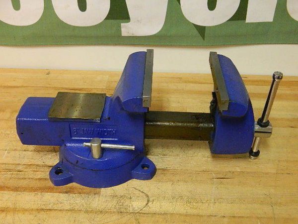 Gibraltar Combination Pipe / Bench Vise w/ Swivel Base 8" Jaw Width