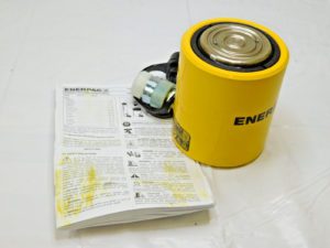 Enerpac 30 Ton Single-Acting Low-Height Hydraulic Cylinder RCS302
