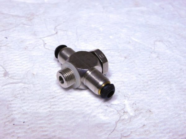 Parker Tube To Male Connection 1/8-28 BSPP Push To Connect Qty8 XC0R4PB4D1/8