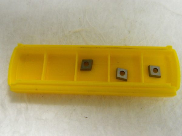 Kennametal Screw On Carbide Turning Inserts CPGM2105 K313 Qty. 3 1163006