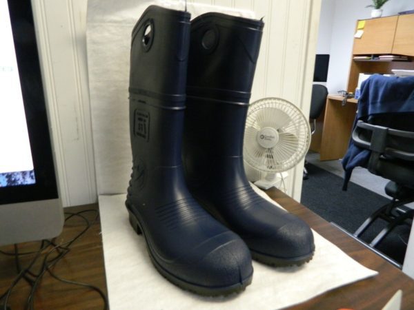 Dunlop Steel Toe PVC Knee Boot 14" High Size 14 Men's 89086-14