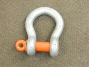 CM 2" CARBON ANCHOR SHACKLE, SCREW PIN TYPE 35 Ton M658G