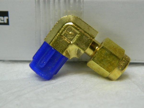 Parker 1/8" OD 1/16 MPT Brass Compression Tube Male Connector Qty 10 2MSC1N-B