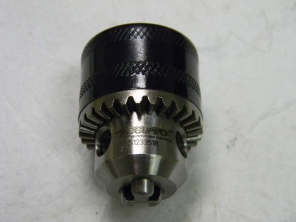 Accupro 1/32 to 1/4" Capacity Integral Shank Steel Drill Chuck 51233518