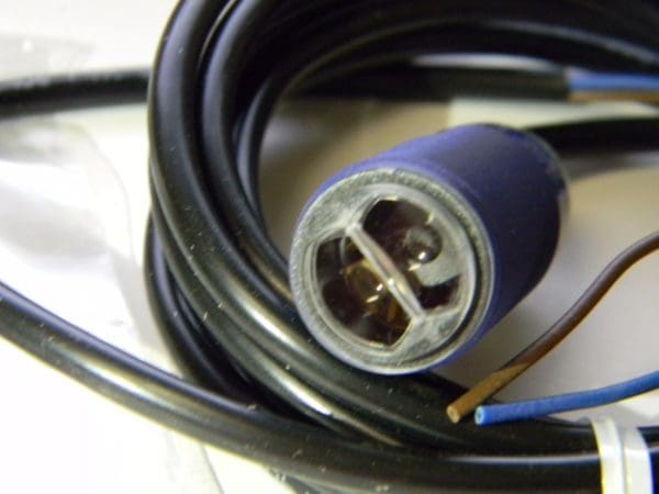 Telemecanique Sensors Cable Connector 0.1m Photoelectric Sensor XUB4APBNL2