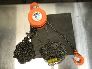 CM Series 622 Manual Hand Chain Hoist 2 Ton Load Capacity 20 Ft. Lift