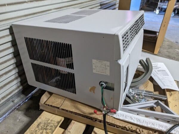 FRIEDRICH Window Air Conditioner w/Electric Heat: 20,000 BTU DAMAGED KEM18A34A
