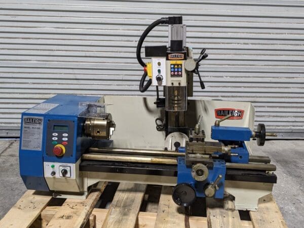 Baileigh Mill / Drill / Lathe Combo w/ Stand 1 HP 110v 20 Amp MLD-22 Damaged