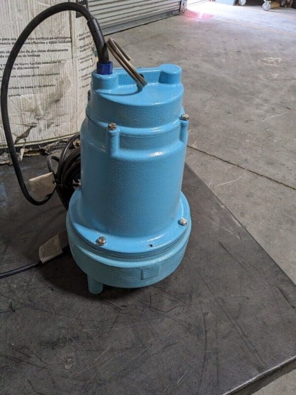 LITTLE GIANT PUMPS Sewage Pump: Manual 1 hp 11A 230V DAMAGED 514620