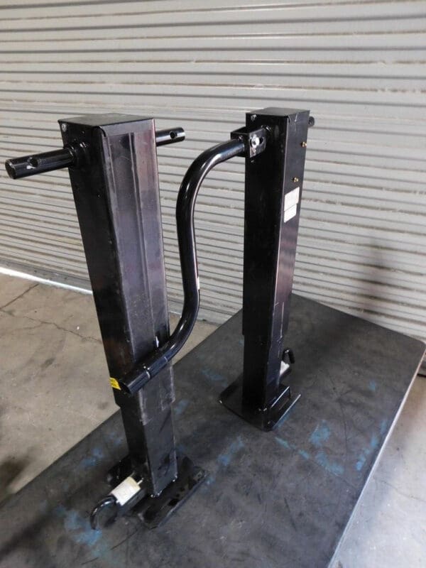 BUYERS PRODUCTS Trailer Jack Square Sidewind qty.2 0091410H, qty.1 0091405H
