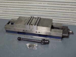 Double Station Precision Machine Vise 6" Jaw Width 4" Opening Capacity