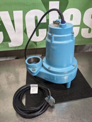 Little Giant Submersible Sewage Pump 178 GPM 1 HP 230v 1 Ph 11 Amp 514620
