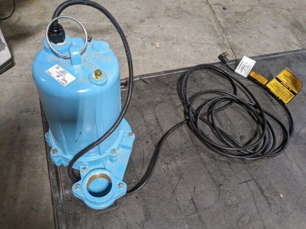 LITTLE GIANT PUMPS Pump: Sump Sewage & Effluent 1/2 hp 15A 115V 620218