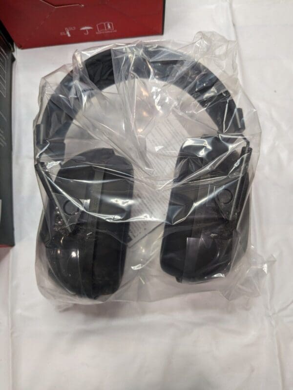 Howard Leight VS120 VeriShield Over-The-Head Earmuff, Mid Level Qty 4 1035104-VS