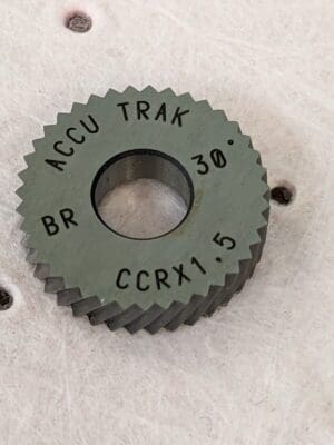 Standard Knurl Wheel: 21.5 mm Dia, 90 ° Tooth Angle, 17 TPI, Diagonal CCRX1.5