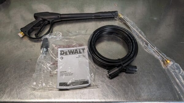 DEWALT Pressure Washer 1.1 GPM Electric 5 Quick-Connect Nozzles DWPW2400