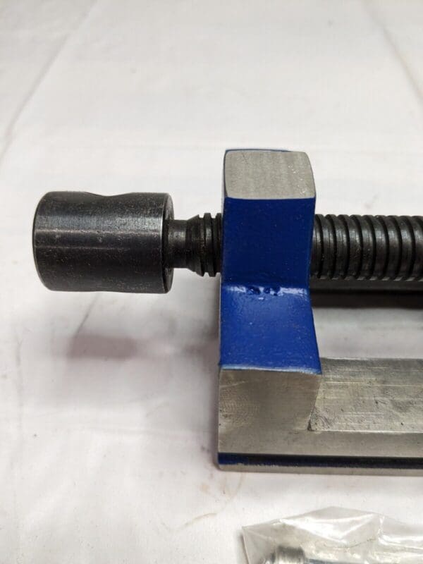 GIBRALTAR Drill Press Vise 3″ Jaw Opening Capacity x 1-3/4″ Throat 110182