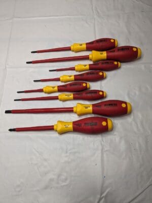 Screwdriver Set, Slotted Screw Holding, 3-Piece - SK234