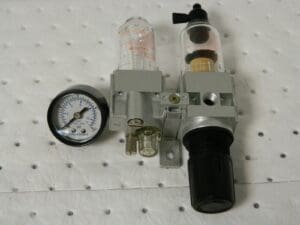 WorkSmart Miniature Filter/Regulator & Lubricator 1/8" NPT140 psi WS-PN-2FRL-001