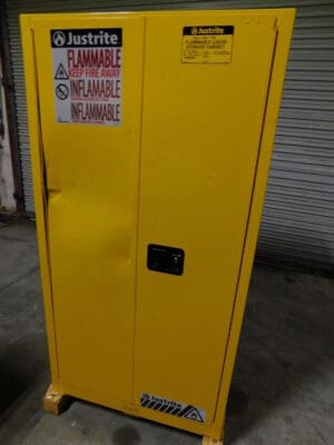 Justrite Flammable Cabinet w/Drum Rollers Sure-Grip® EX 896270