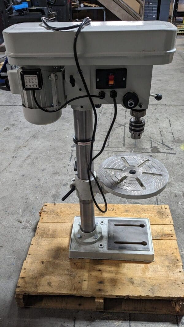 ENCO Floor Drill Press 12.9″ Swing 3/4 hp Step Pulley Drive 115V 16 Speed ZJ4116