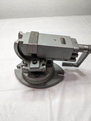 GIBRALTAR Machine Vise: 2″ Jaw Width, 2″ Jaw Opening, 3-Way Angle 110050