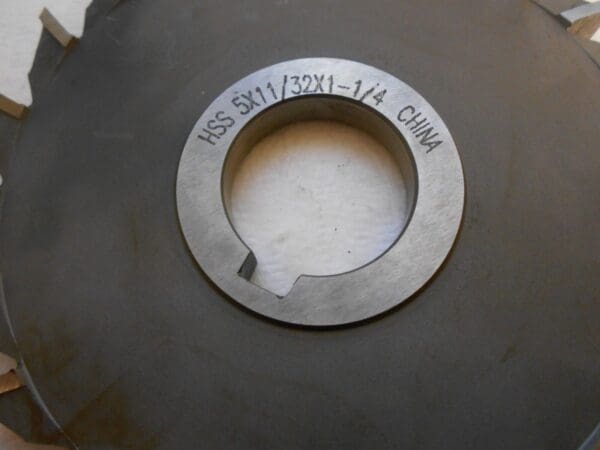 Precision Side Milling Cutter 5" Dia x 11/32" Width 22T HSS #301-5231