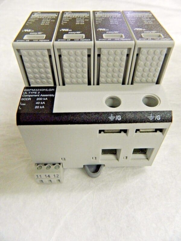 Cooper Bussmann Thermoplastic Hardwired Surge Protector 120/240VAC BSPM4240HLGR