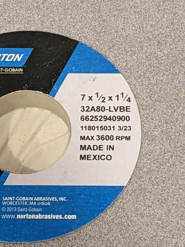 NORTON Surface Grinding Wheel: 7″ Dia, 1/2″ Thick, 1-1/4″ Hole, 80G 66252940900