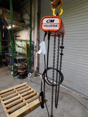 Columbus McKinnon Electric Hoist 1/4 Ton Working Load Hook Mount 2401-10 FT
